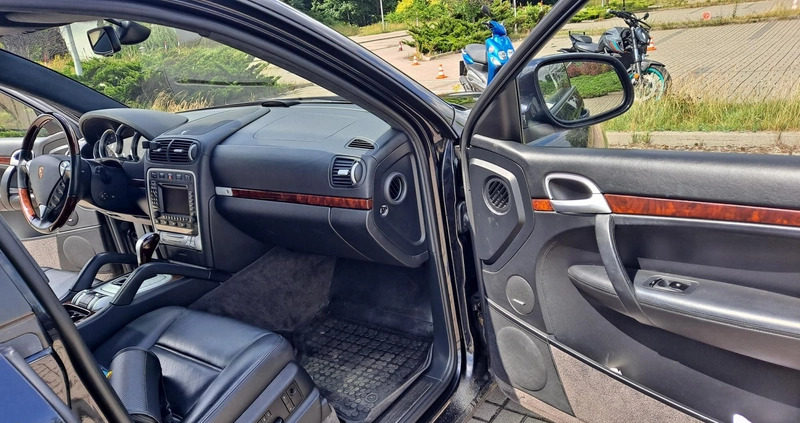 Porsche Cayenne cena 65000 przebieg: 199000, rok produkcji 2006 z Białystok małe 277